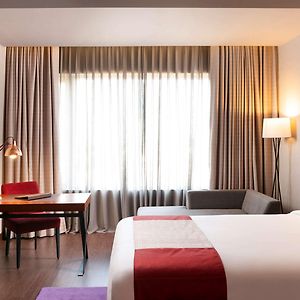 Executive Club Room King Non Smoking | Club Lounge Access